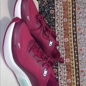 Womens Nike Airmax Sneakers